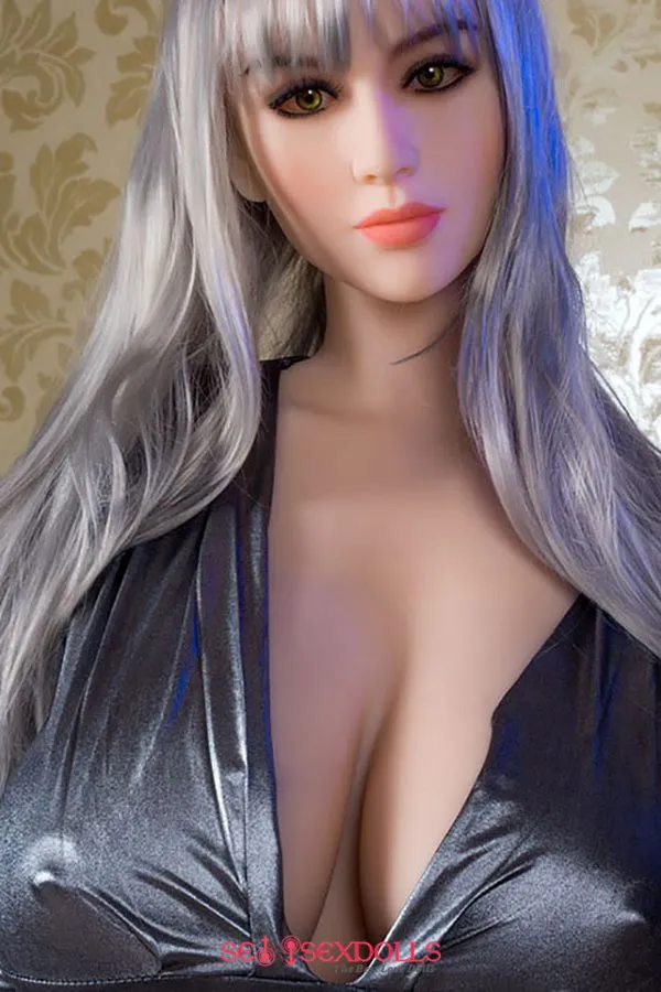 love venus realistic sex doll japanese