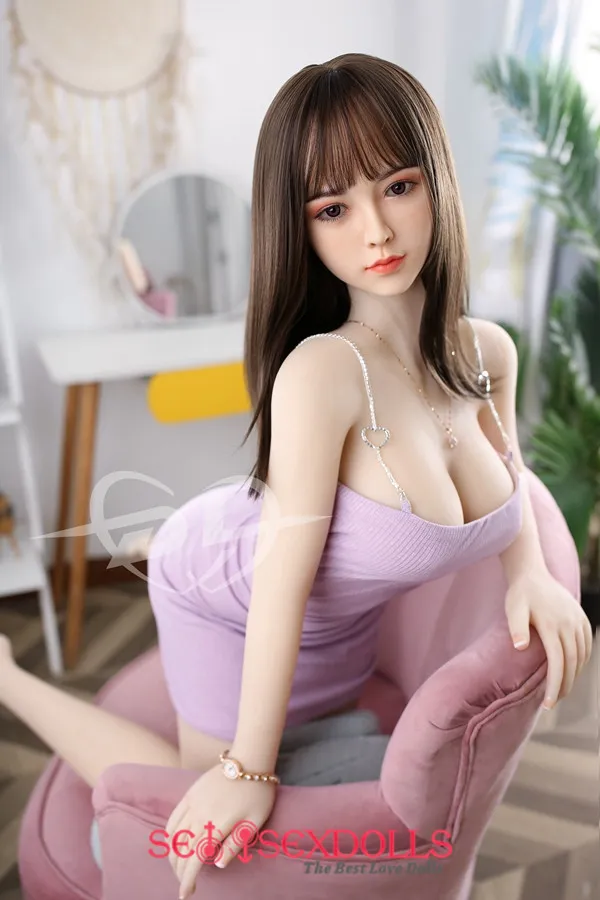 realistic inflatable sex doll