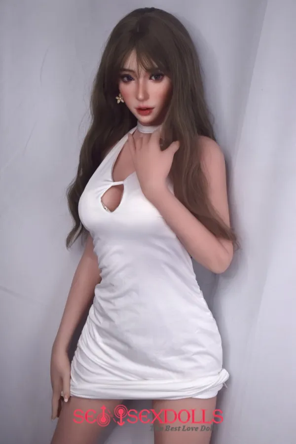 muscle busty sex doll