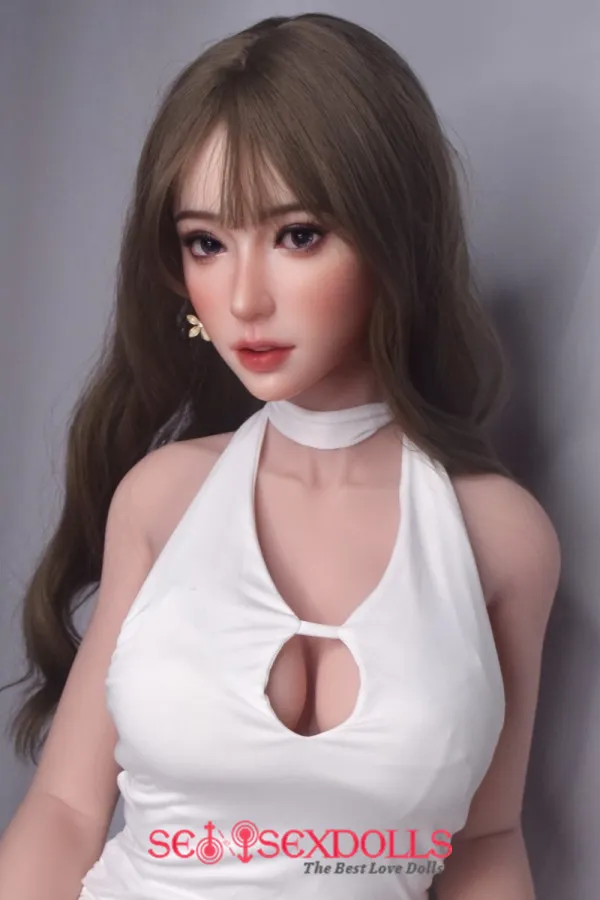 muscled female sex doll