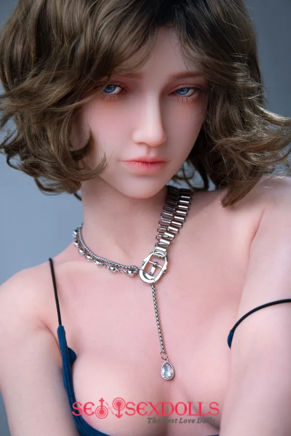 very realistic sex doll